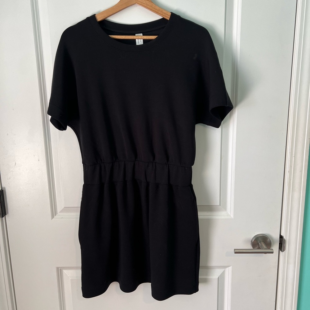 SPANX AirEssentials Cinched T-Shirt Dress size XS - Picture 2 of 8